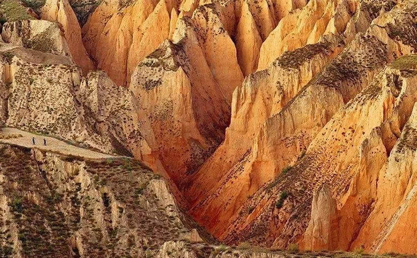 黄土高原水土流失的原因有自然因素和人为原因