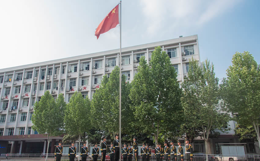 河南商务学校